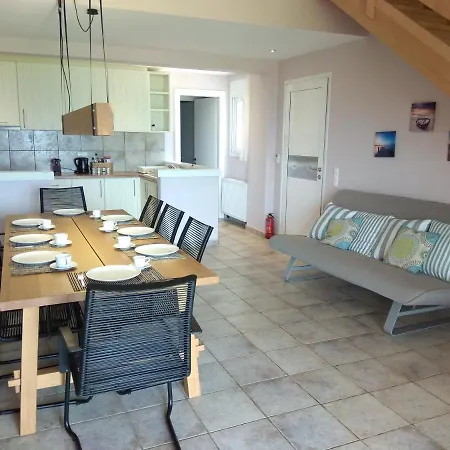 Dip In The Blue - 1 Άγιος Γεώργιος